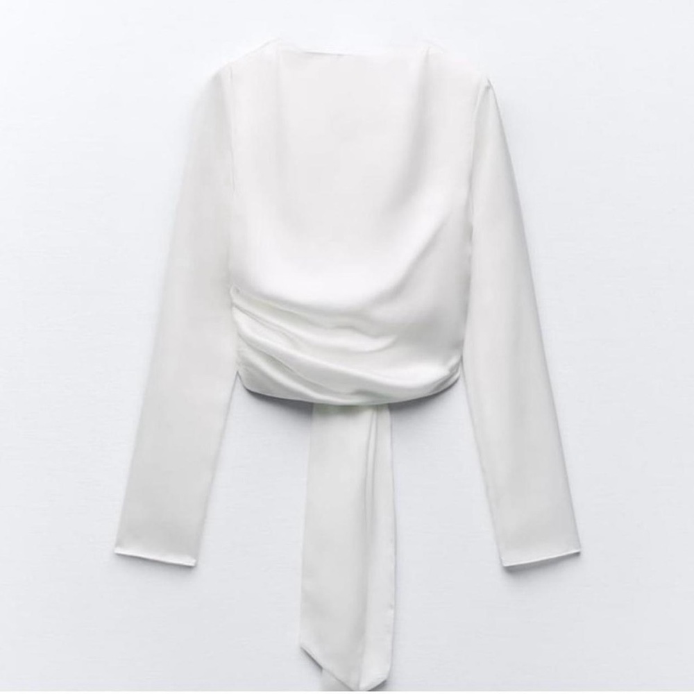BRAND NEW with tags! ZARA Open Back Satin Effect Top White Size XS